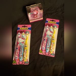 New with box Hello Kitty metalfig metallic pink figure & 2 sets of toothbrushes